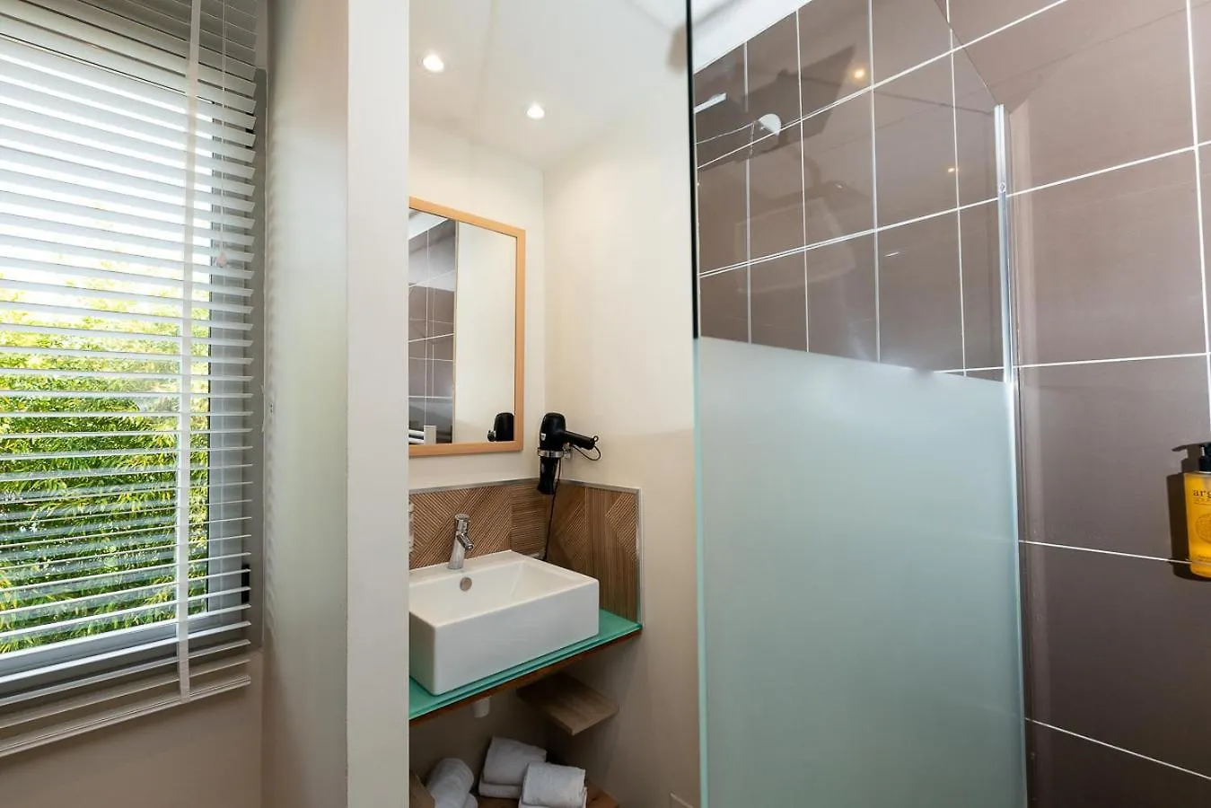Studio Meuble Mandara Beach Bungalow - Antibes - Juan-Les-Pins - French Riviera 0*,  France